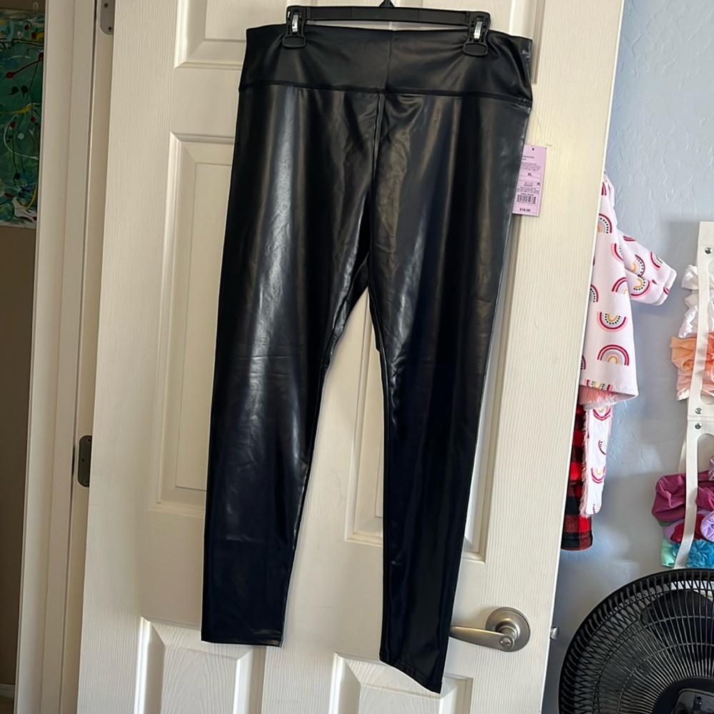 Wild fable faux leather leggings